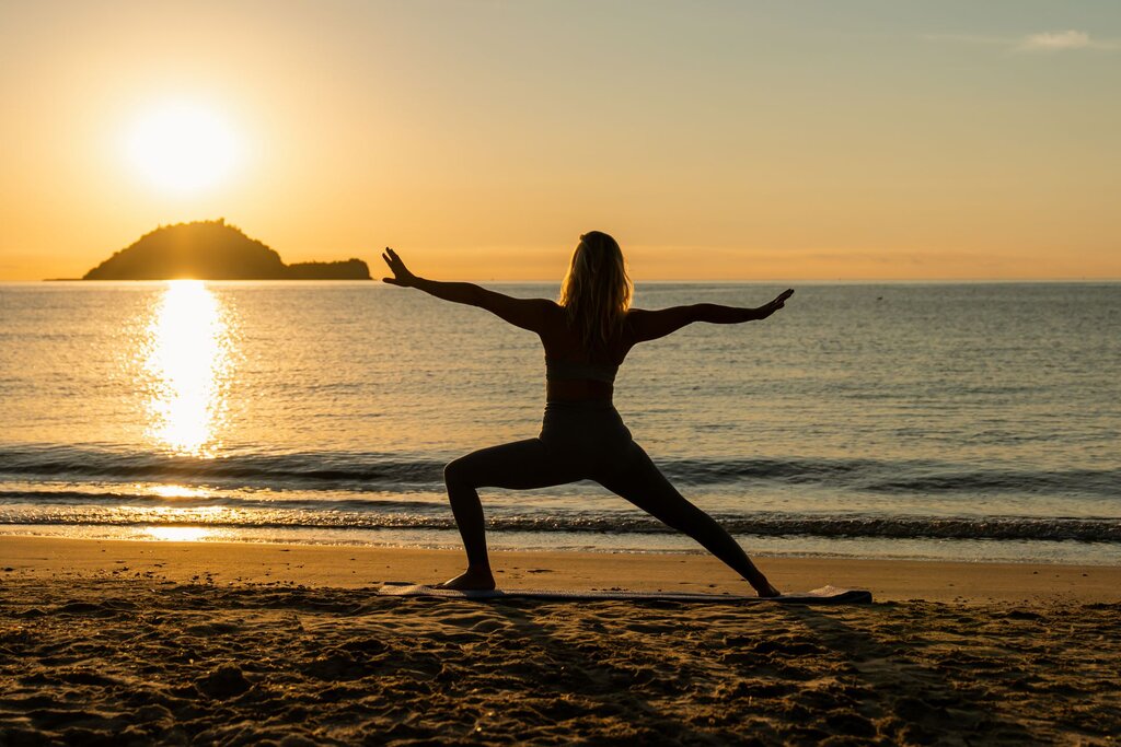 Benessere e corsi di yoga nelle spiagge di Alassio | © Archivio foto visitalassio.com